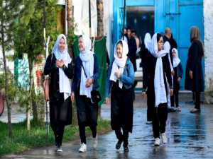 The Taliban closes Afghan girls’ schools hours after reopening