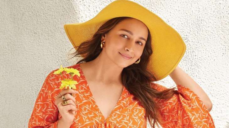 Alia Bhatt to deliver baby in this Mumbai hospital and it has connection with Rishi Kapoor