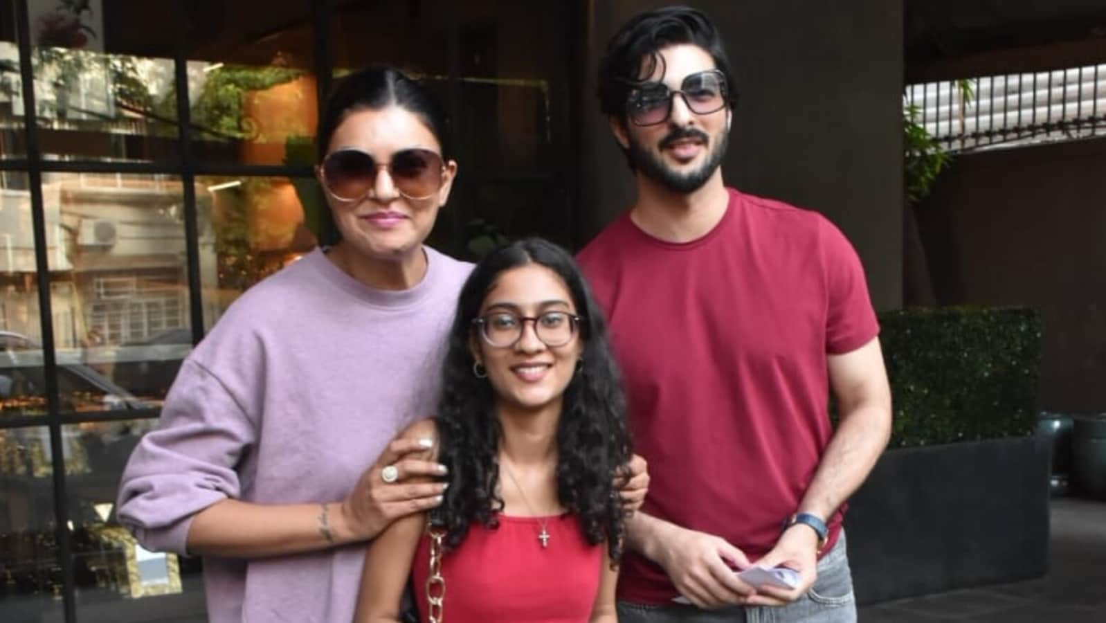 Sushmita Sen goes shopping with ex Rohman Shawl, daughter Alisah