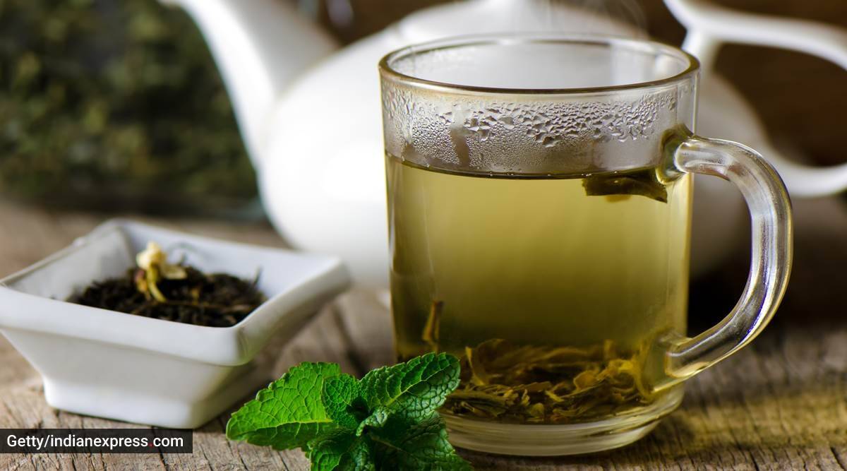 wellhealthorganic.com:5-herbal-teas-you-can-consume-to-get-relief-from-bloating-and-gas